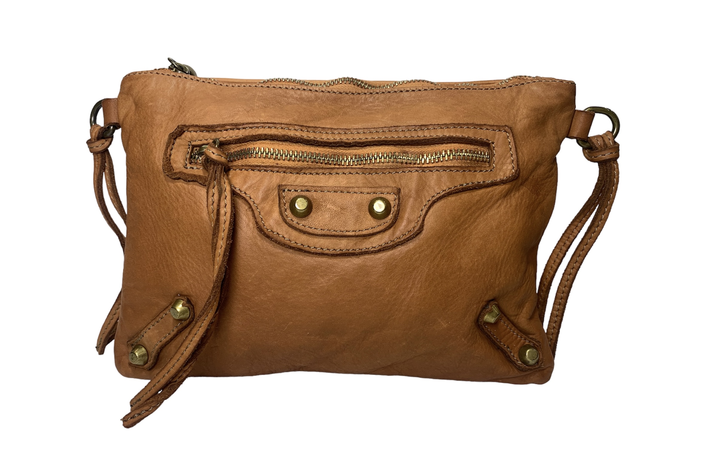 Bolso bandolera pequeña de piel camel italiana con tachas Bianca