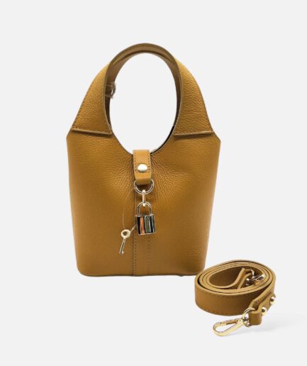 Bolso Bucket en cuero con candado camel Maje