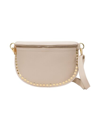Riñonera de piel beige con tachuelas Alicia